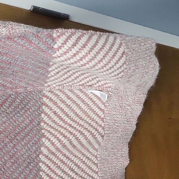 American Eagle Nylon/Cotton/Wool/Alpaca/Mohair Blend Colorblocked Thick Cardgian - Picture 4 of 7